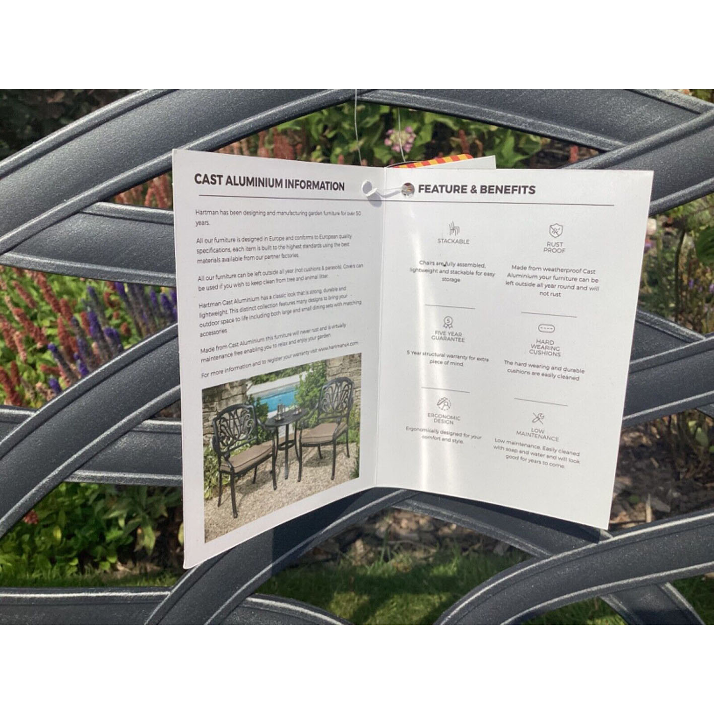 2 Hartmans fabulo Tuscany garden sofas