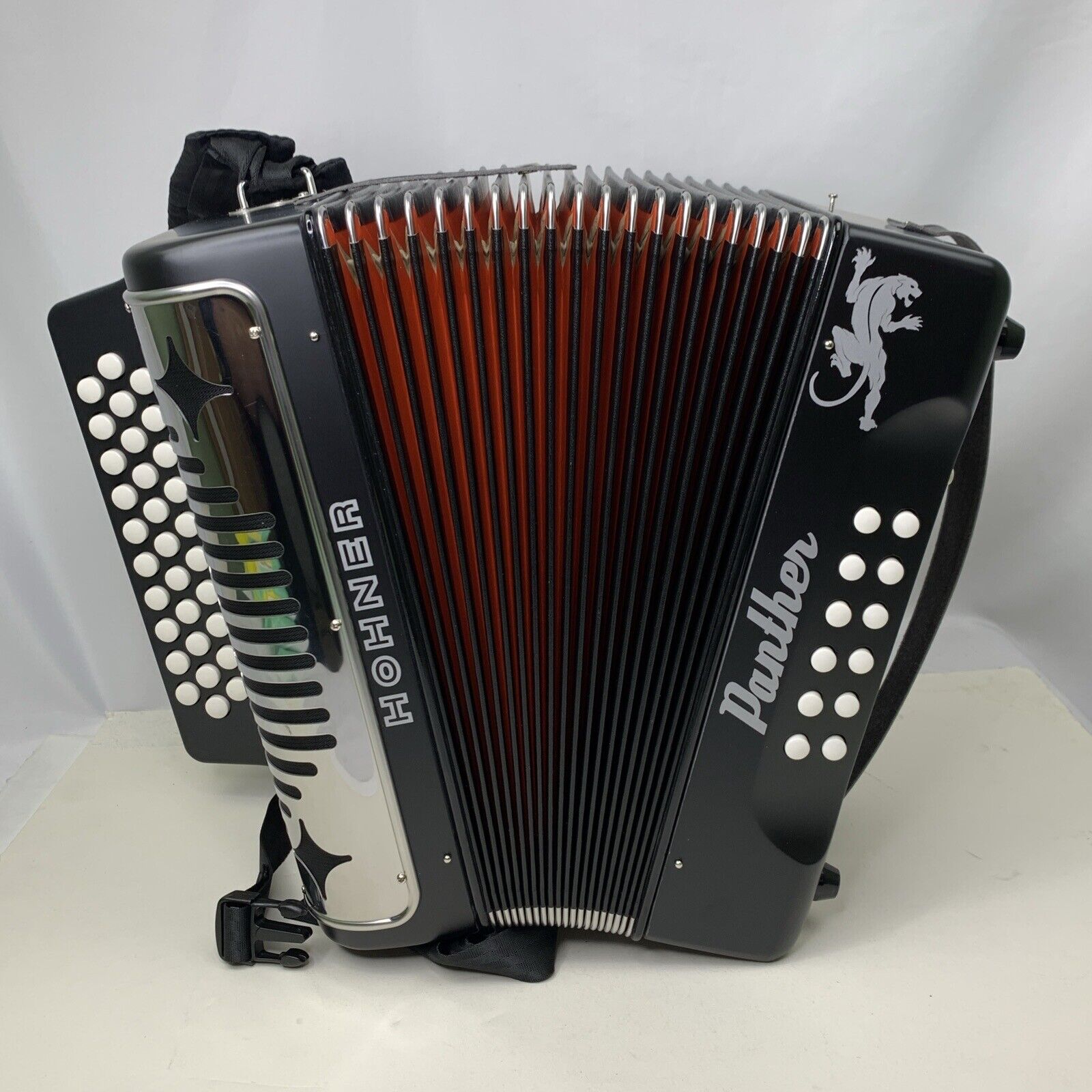 HOHNER 3100FB Accordion, 12x7.5 in, Matte Black, FBE Key, Straps and Book Included